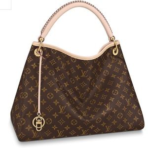 Louis Vuitton Artsy MM handbag.